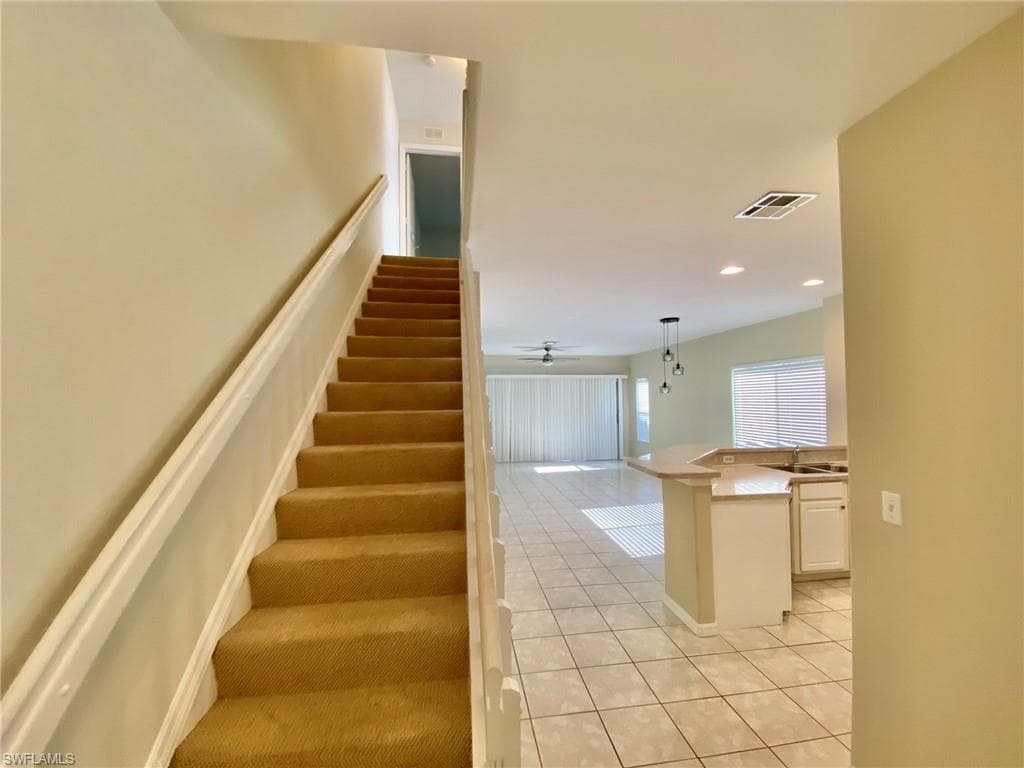 8151 Pacific Beach DR, FORT MYERS FL 33966-10