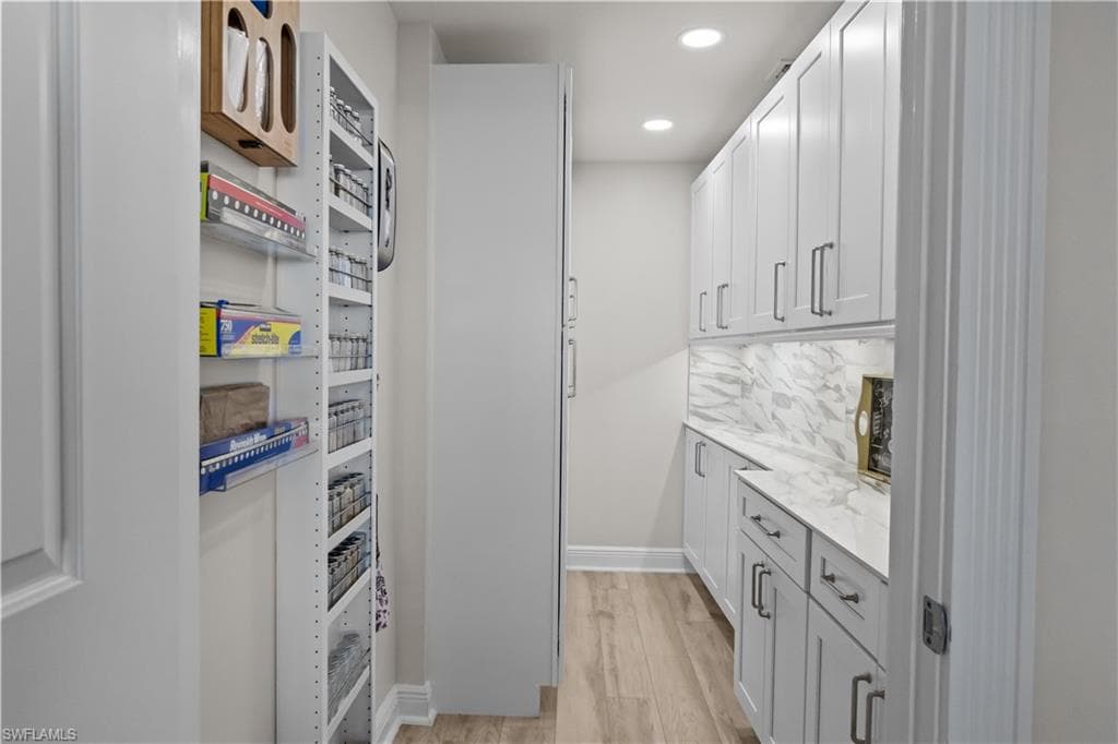 6061 Silver King BLVD # 705, CAPE CORAL FL 33914-17