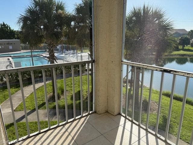 153 SANTA CLARA DR # 10, NAPLES FL 34104-13