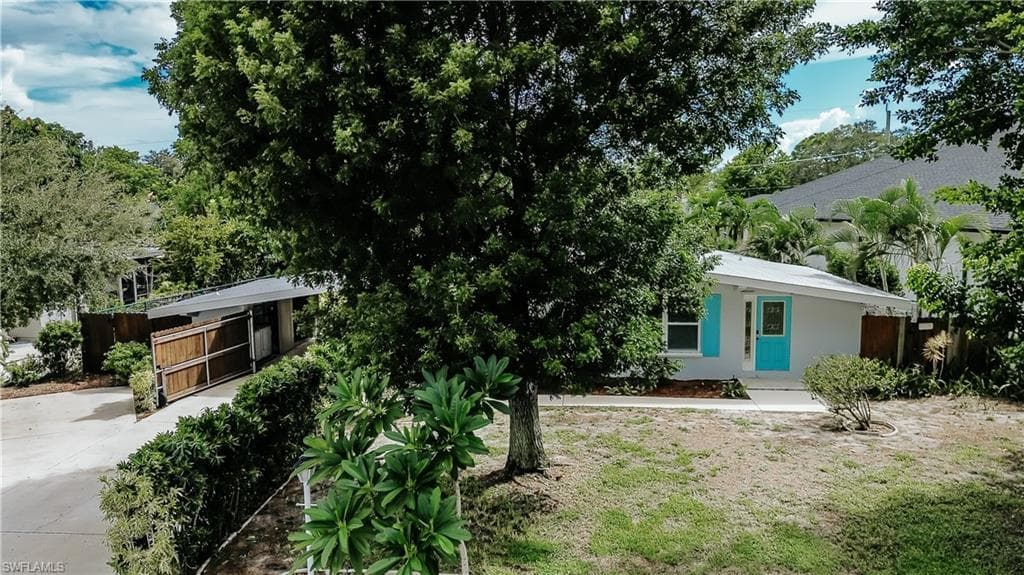 174 2nd ST, BONITA SPRINGS FL 34134-2