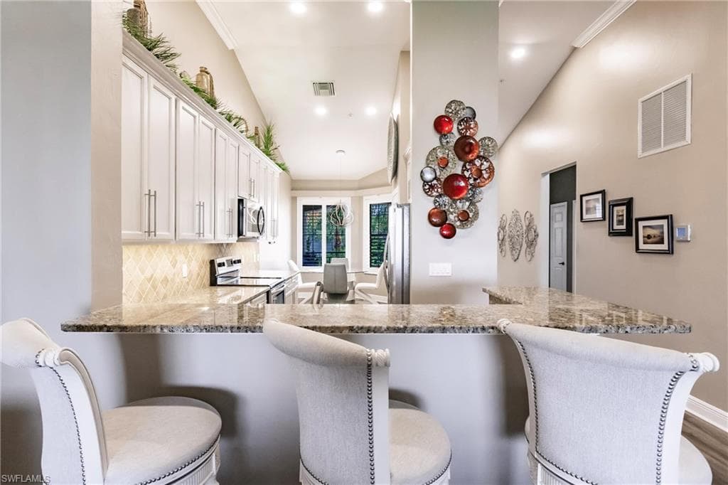 28418 Altessa WAY # 203, BONITA SPRINGS FL 34135-4