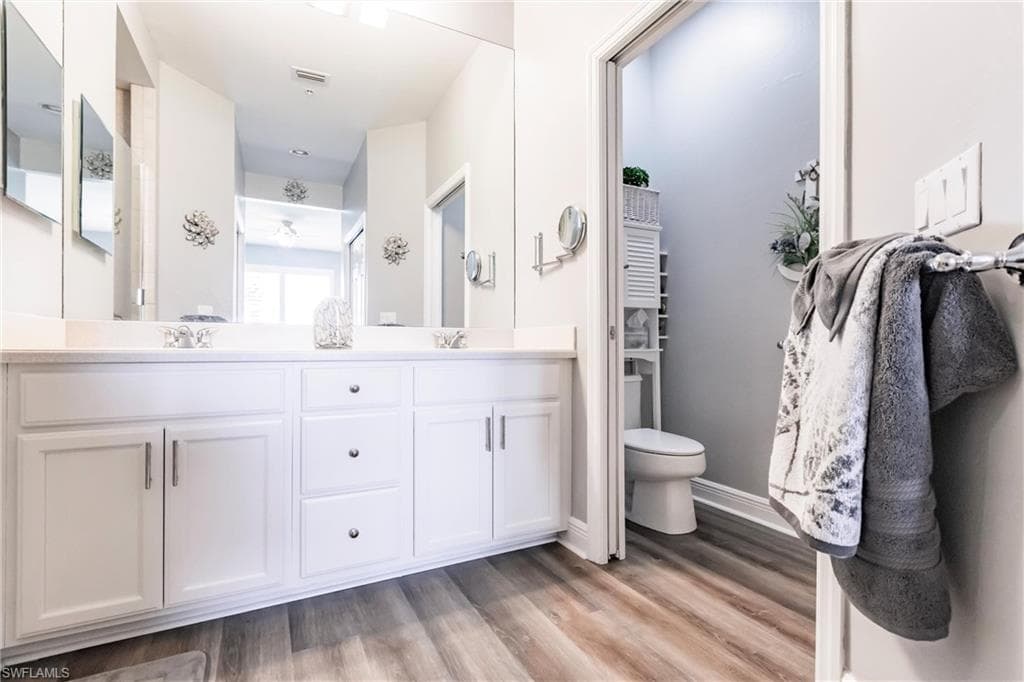 28418 Altessa WAY # 203, BONITA SPRINGS FL 34135-24