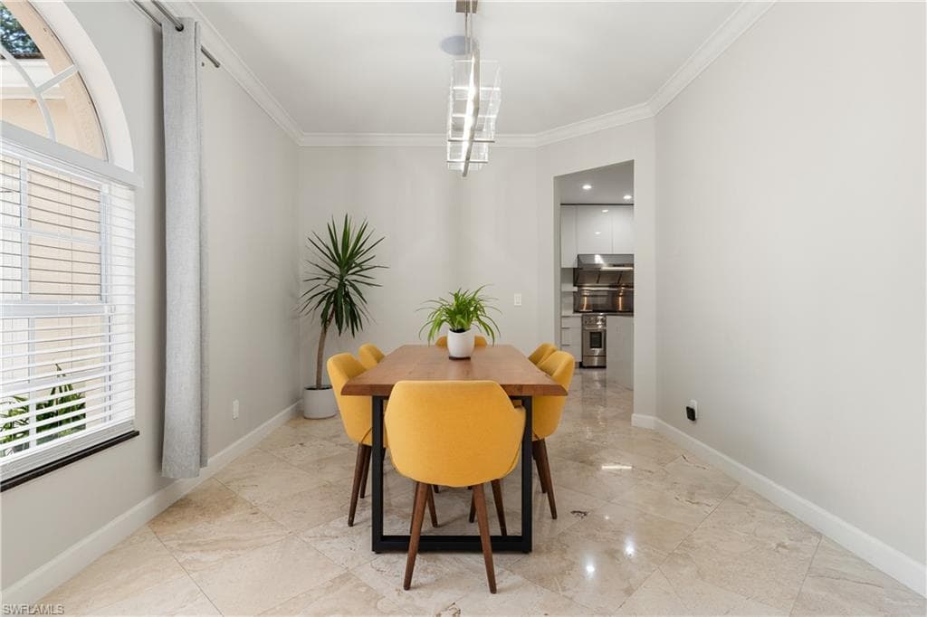 2384 Heritage Greens DR, NAPLES FL 34119-26