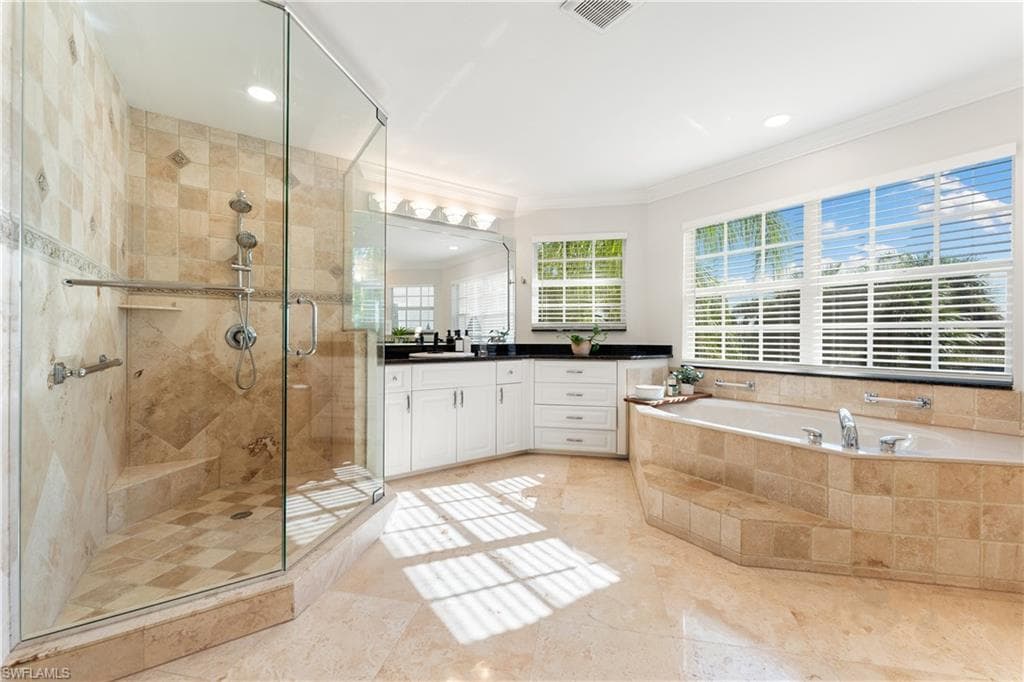 2384 Heritage Greens DR, NAPLES FL 34119-12