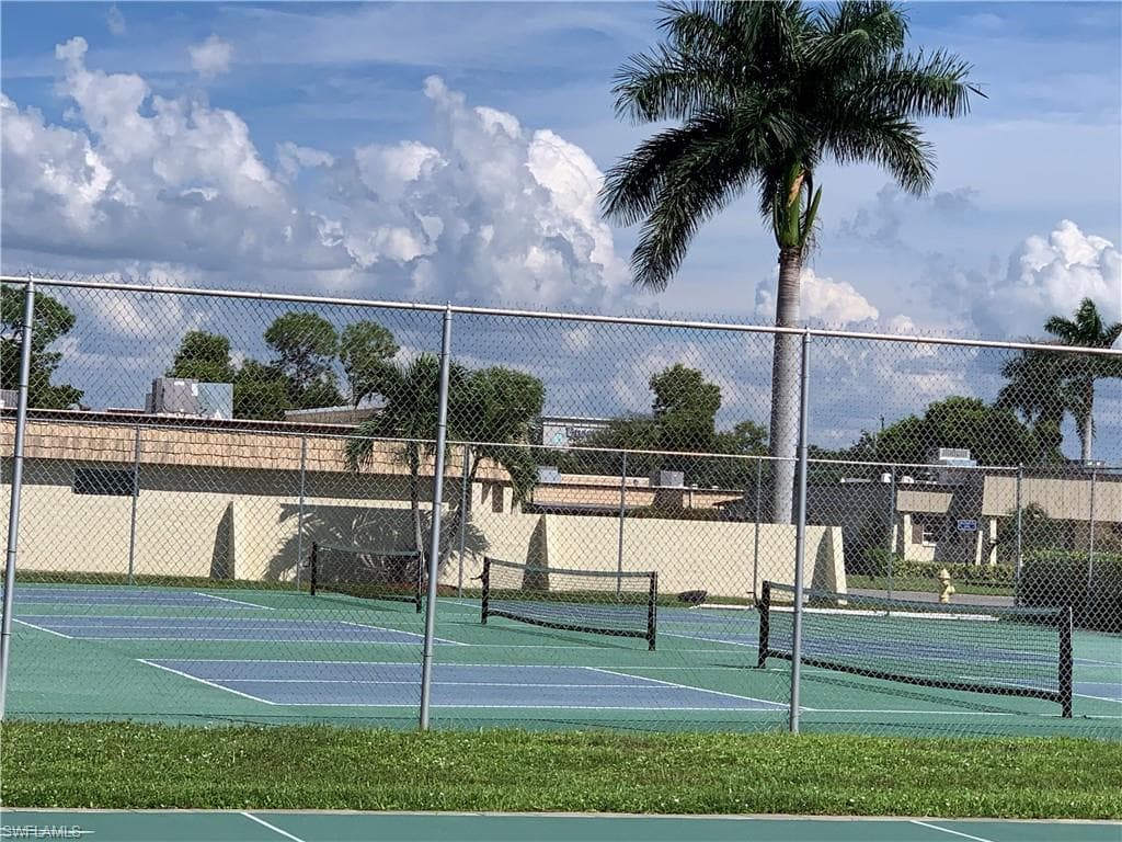 80 Mallard CT, FORT MYERS FL 33919-4