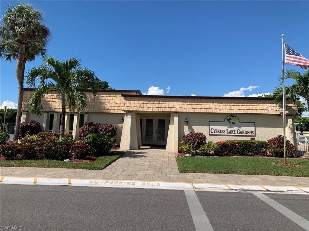 80 Mallard CT, FORT MYERS FL 33919-7