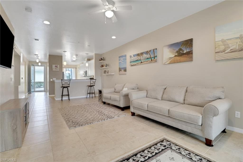 9941 Periwinkle Preserve LN # 104, FORT MYERS FL 33919-8