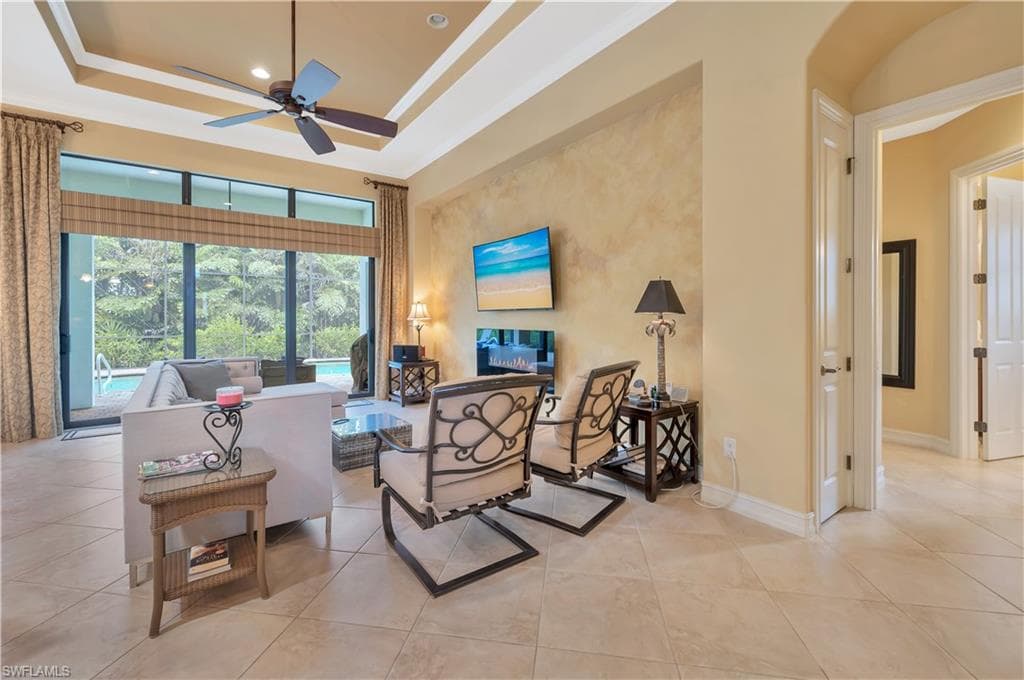 15903 Secoya Reserve CIR, NAPLES FL 34110-5