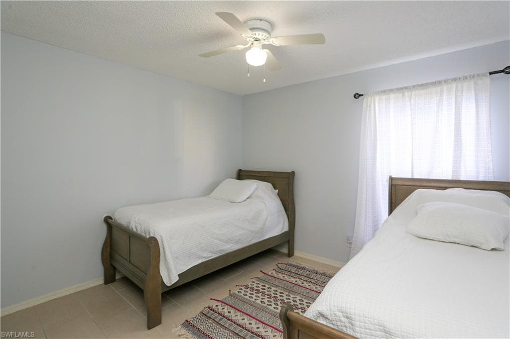 2214 Arbour Walk CIR # 2012, NAPLES FL 34109-16