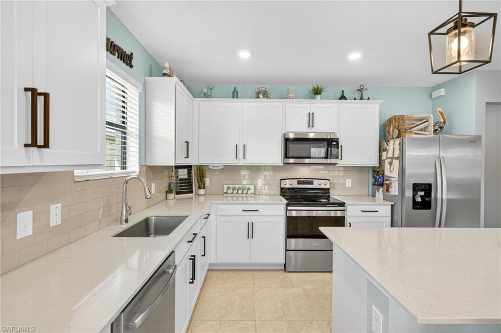 16016 Shoebutton CT, NORTH FORT MYERS FL 33917-12