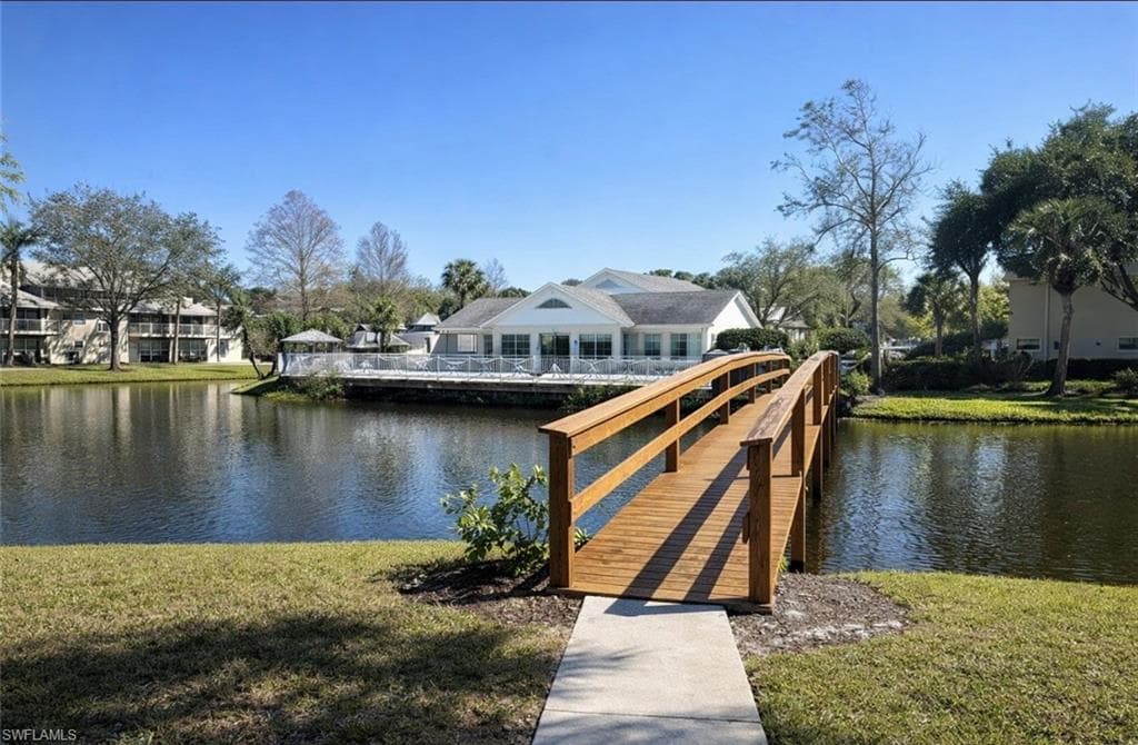 1020 Palm View DR # 101C, NAPLES FL 34110-16