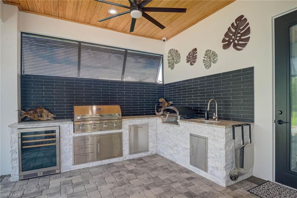 28984 Gin LN, PUNTA GORDA FL 33982-38