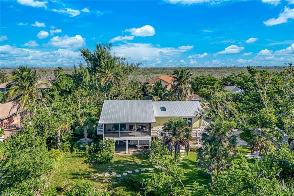 1752 Serenity LN, SANIBEL FL 33957-29