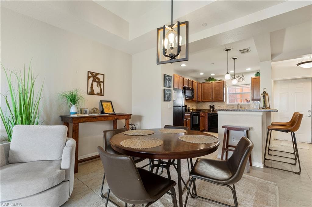 10035 Via Colomba CIR # 102, FORT MYERS FL 33966-6