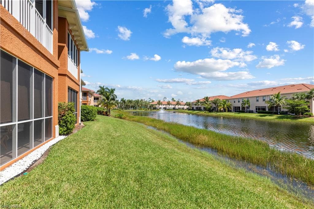 10035 Via Colomba CIR # 102, FORT MYERS FL 33966-23