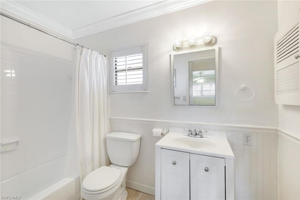 1010 Tropic TER, NORTH FORT MYERS FL 33903-17