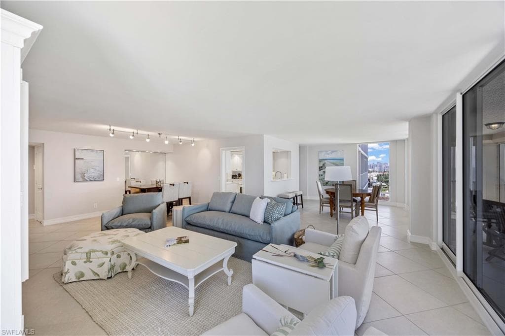 10691 Gulf Shore DR # 1201, NAPLES FL 34108-11