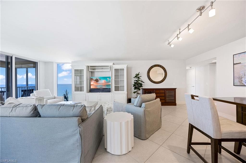 10691 Gulf Shore DR # 1201, NAPLES FL 34108-9