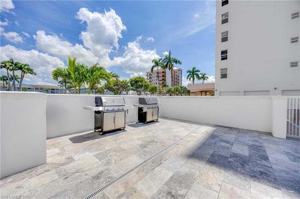 10691 Gulf Shore DR # 1201, NAPLES FL 34108-43