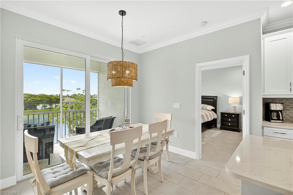 2319 Sawyers Hill RD # 705, NAPLES FL 34120-5