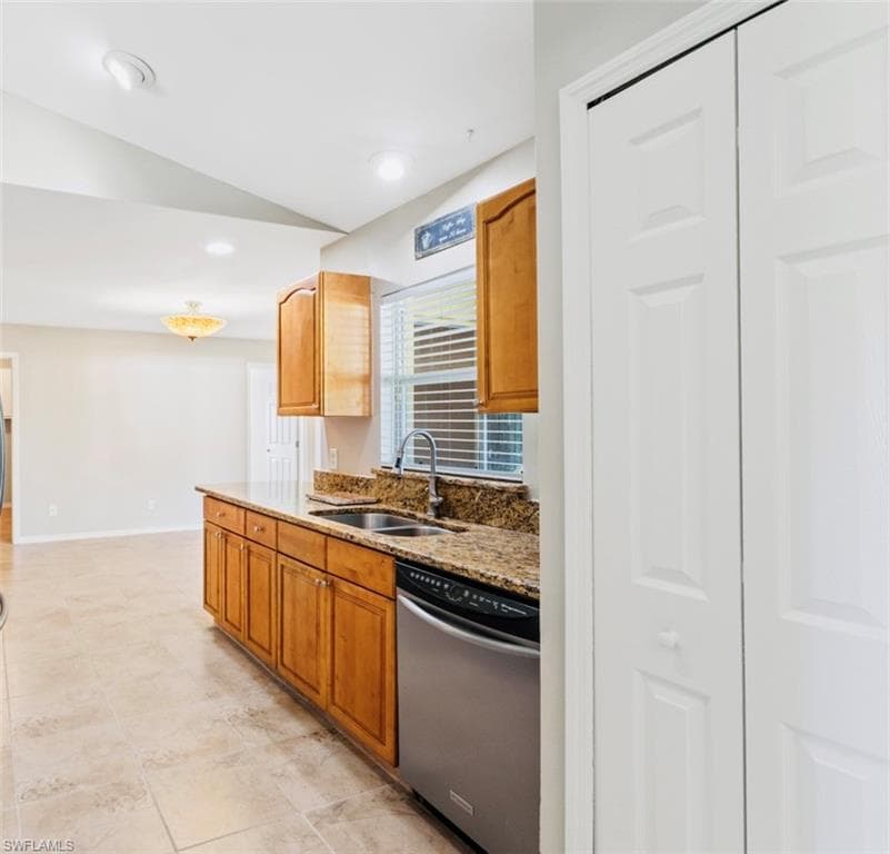 2519 7th ST W, LEHIGH ACRES FL 33971-6