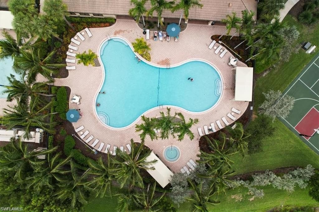 6670 Marbella LN, NAPLES FL 34105-22