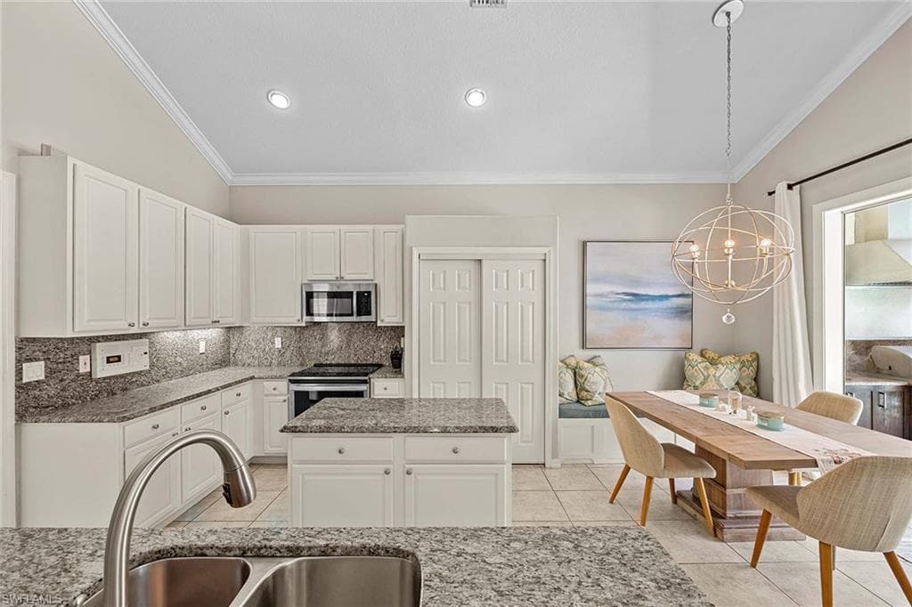 12885 Brynwood WAY, NAPLES FL 34105-11