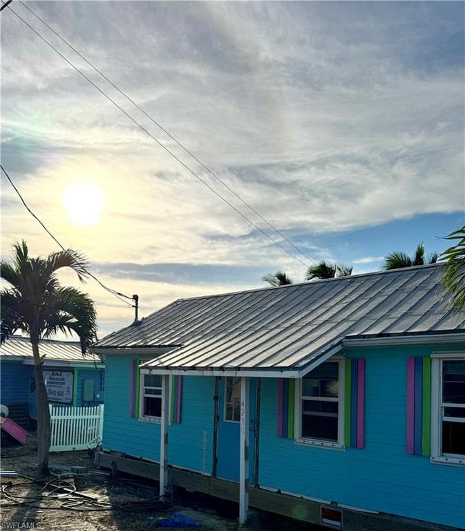 4736 Pine Island RD NW, MATLACHA FL 33993-2