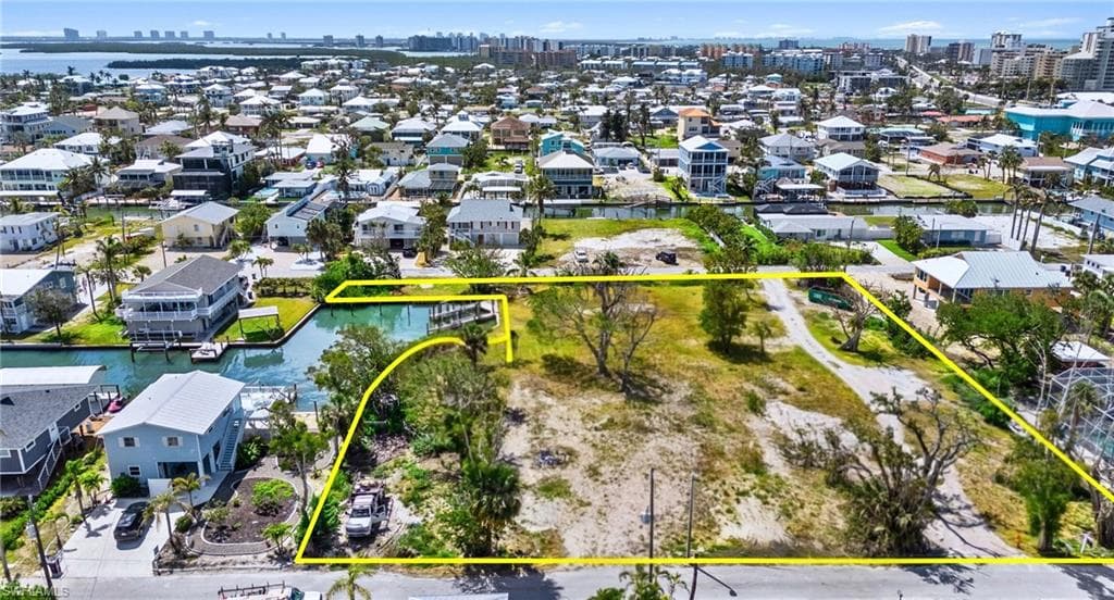 175 Bahia VIA, FORT MYERS BEACH FL 33931-14