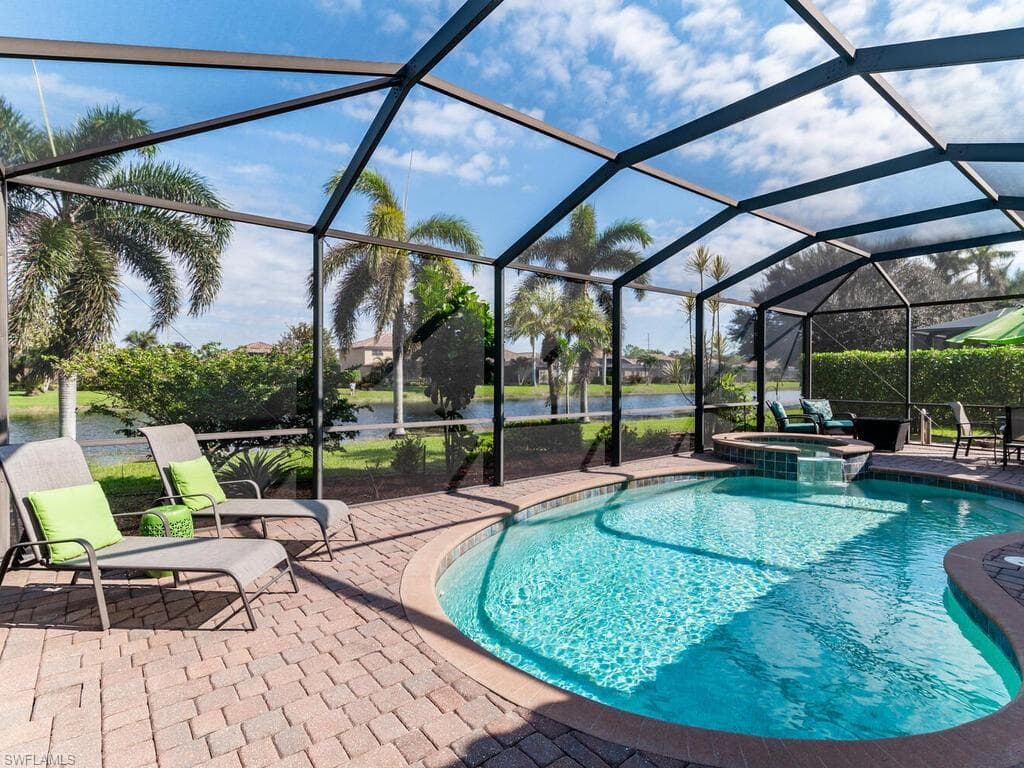 3817 Ruby WAY, NAPLES FL 34114-27