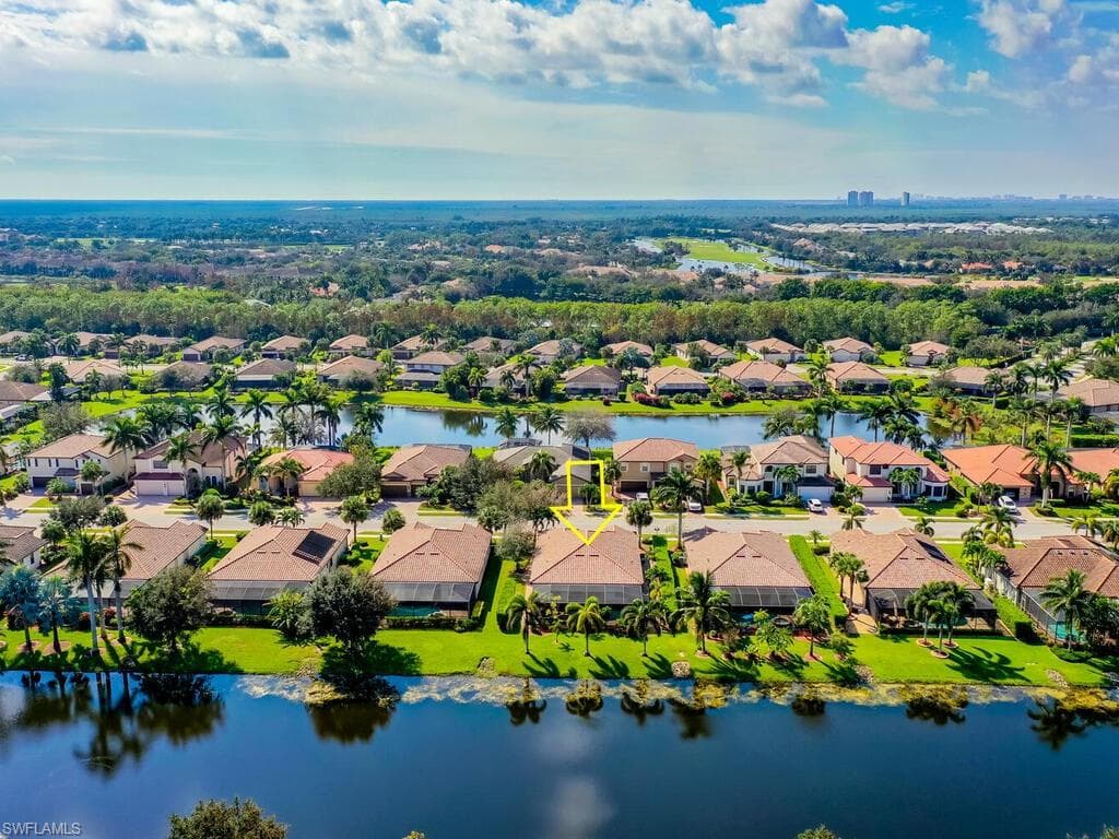 3817 Ruby WAY, NAPLES FL 34114-32