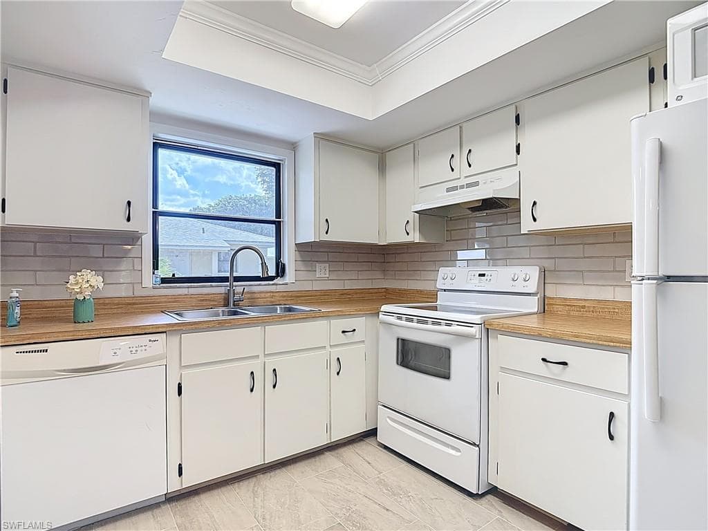 28120 PINE HAVEN WAY # 13, BONITA SPRINGS FL 34135-13