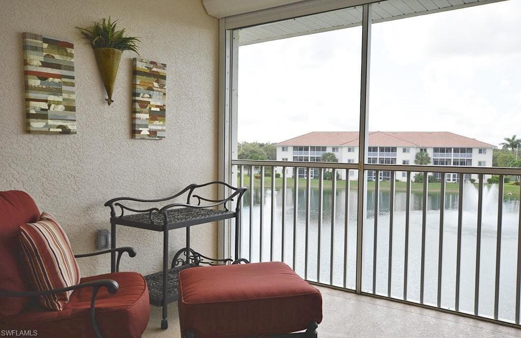 7818 Great Heron WAY # 303, NAPLES FL 34104-2