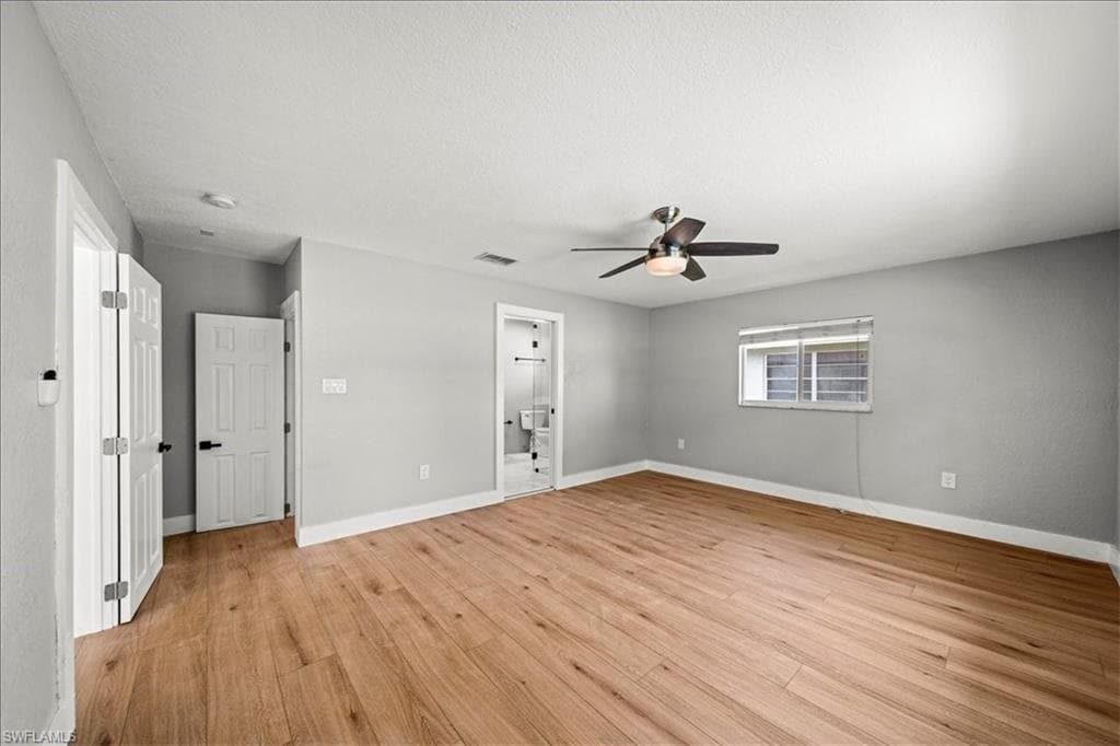 17042 Wayzata CT-19