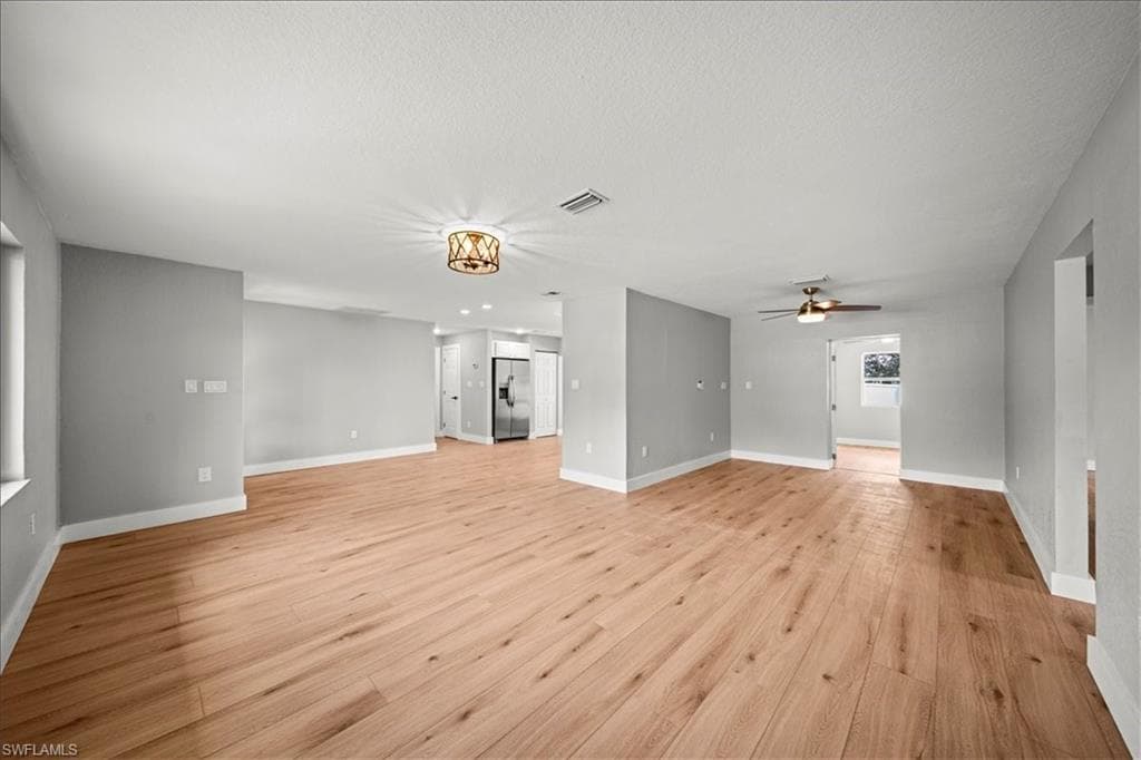 17042 Wayzata CT-17