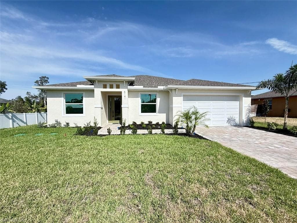 6141 Arbor AVE, FORT MYERS FL 33905-1