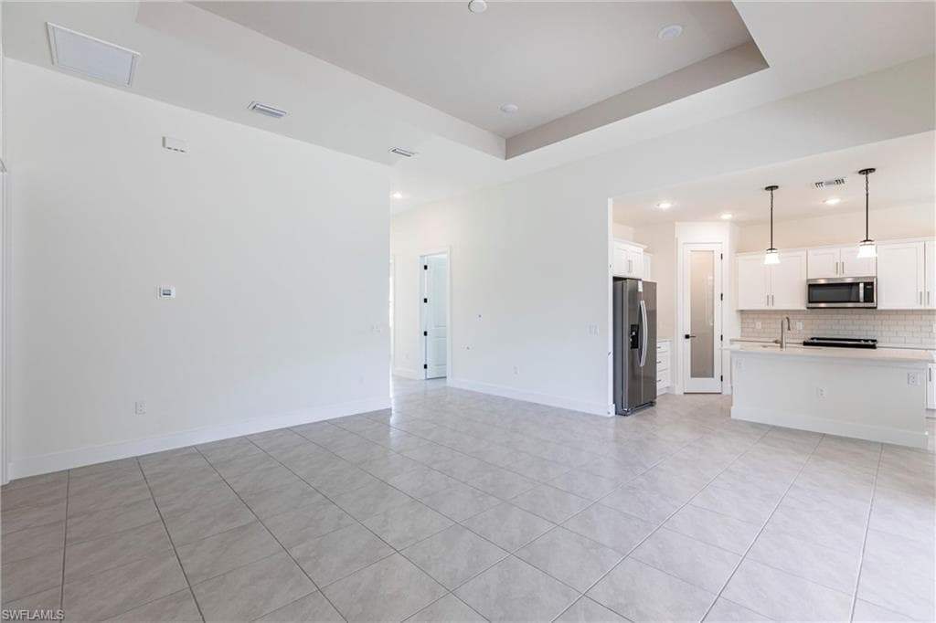 6141 Arbor AVE, FORT MYERS FL 33905-12