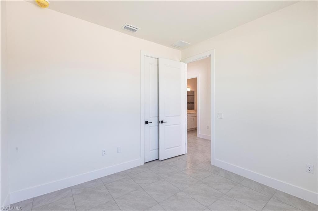 6141 Arbor AVE, FORT MYERS FL 33905-34