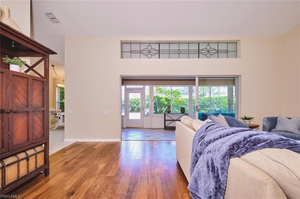 8192 Breton CIR, FORT MYERS FL 33912-18