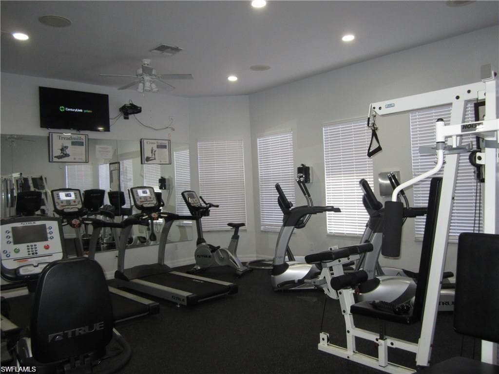 7925 Preserve CIR # 321, NAPLES FL 34119-19