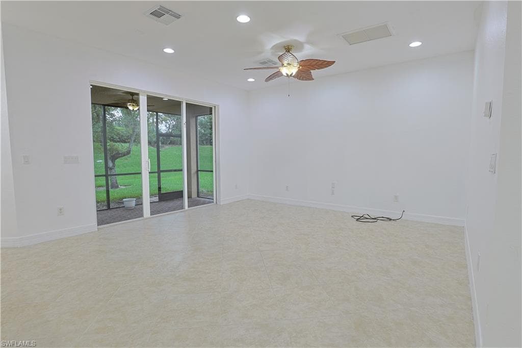 10391 Carolina Willow DR, FORT MYERS FL 33913-10