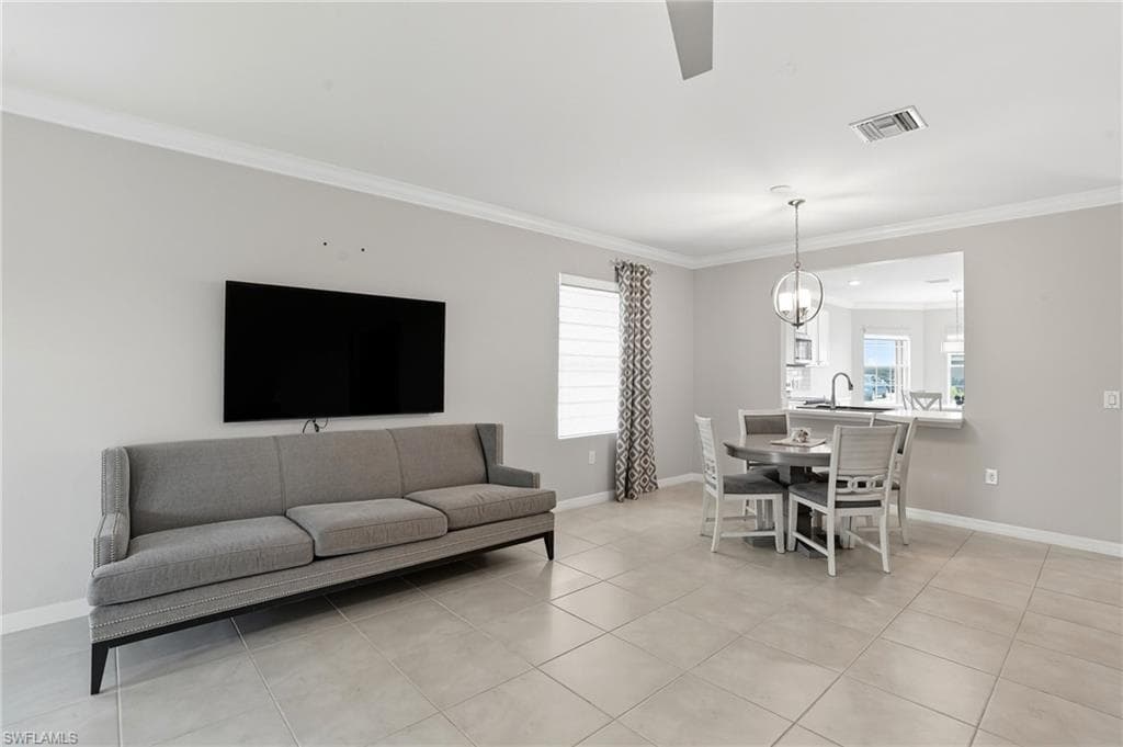 3164 Estancia LN, CAPE CORAL FL 33909-6