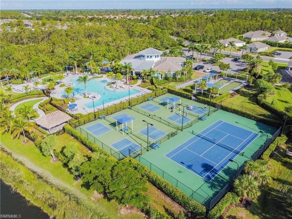 3164 Estancia LN, CAPE CORAL FL 33909-33