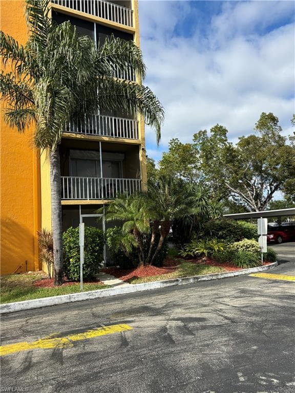 2366 E Mall DR # 119, FORT MYERS FL 33901-2