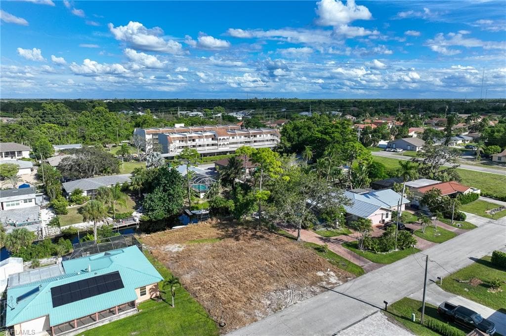 27298 Jolly Roger LN, BONITA SPRINGS FL 34109-5