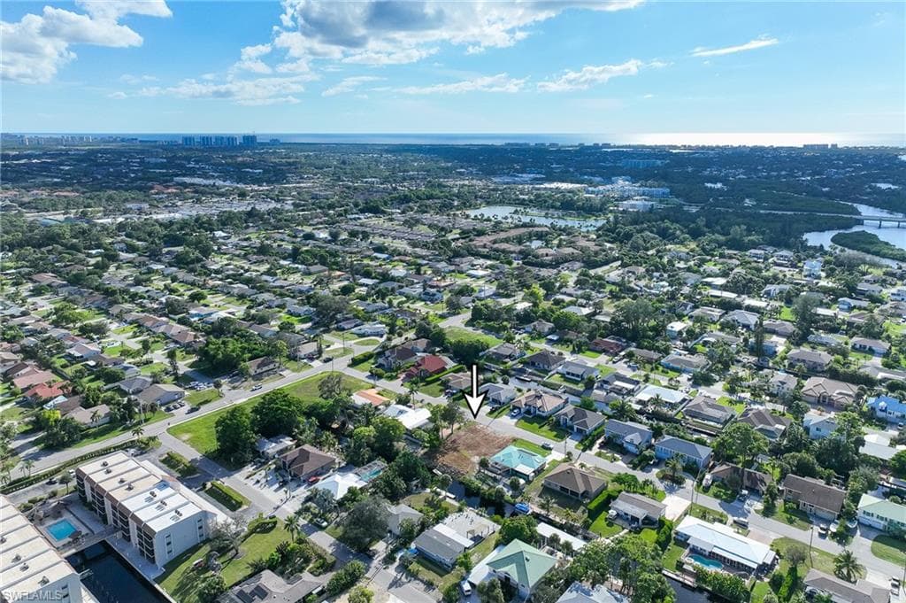 27298 Jolly Roger LN, BONITA SPRINGS FL 34109-8