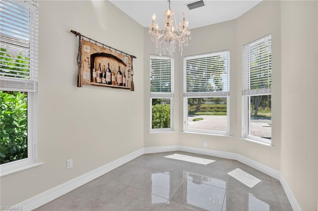 2769 Linda DR, NAPLES FL 34112-16