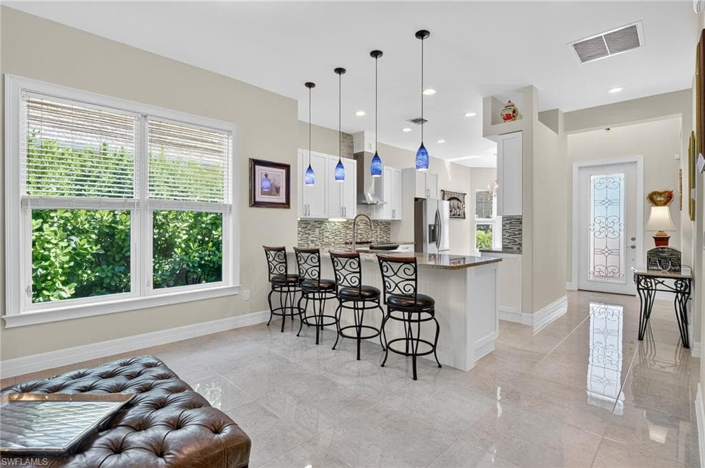 2769 Linda DR, NAPLES FL 34112-11