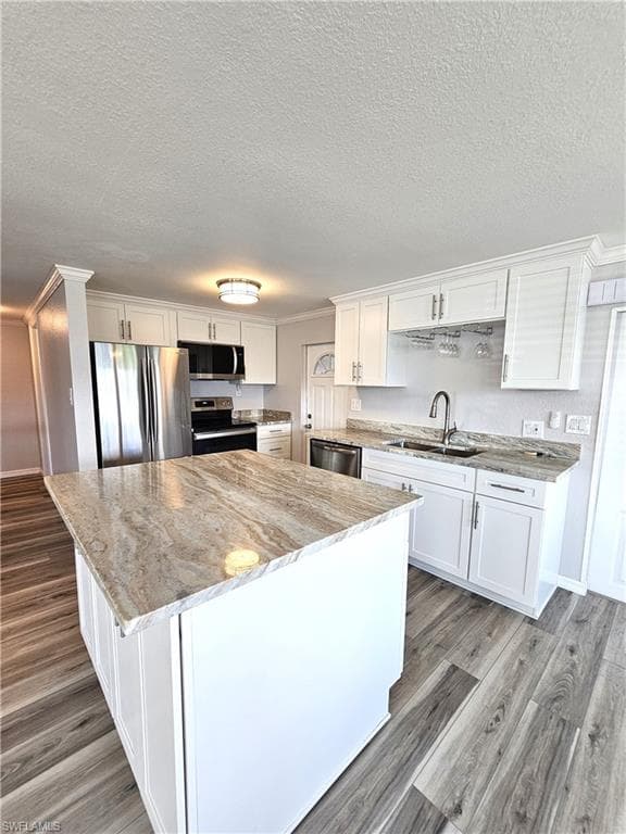 239 Tangerine DR, FORT MYERS FL 33905-4