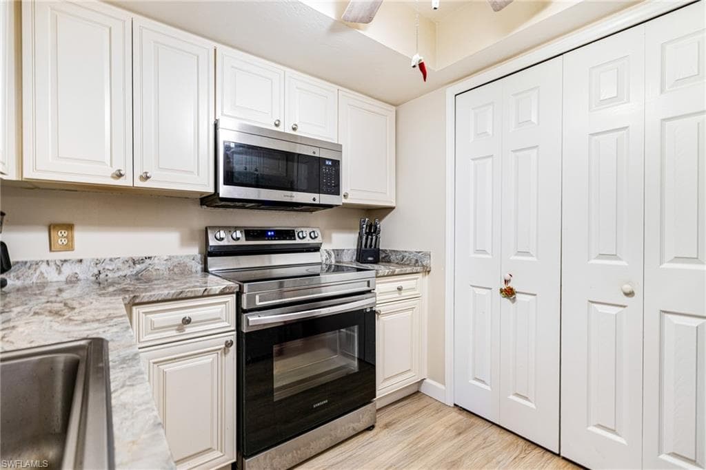 17025 Golfside CIR 303-11